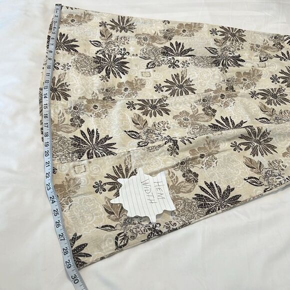 Christopher & Banks sz10 Aline brown/tan/cream flowered back zip skirt w/pockets - Picture 12 of 12